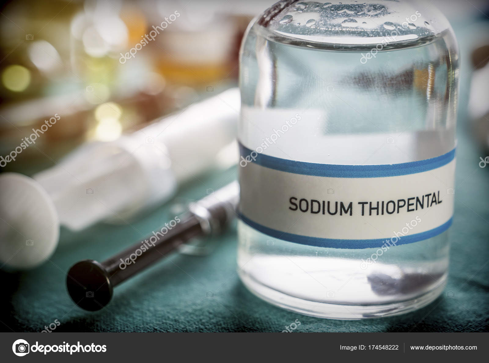 Pentobarbital and sodium thiopental vials with syringe